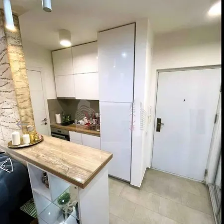 Apartment Nis Central Stay *